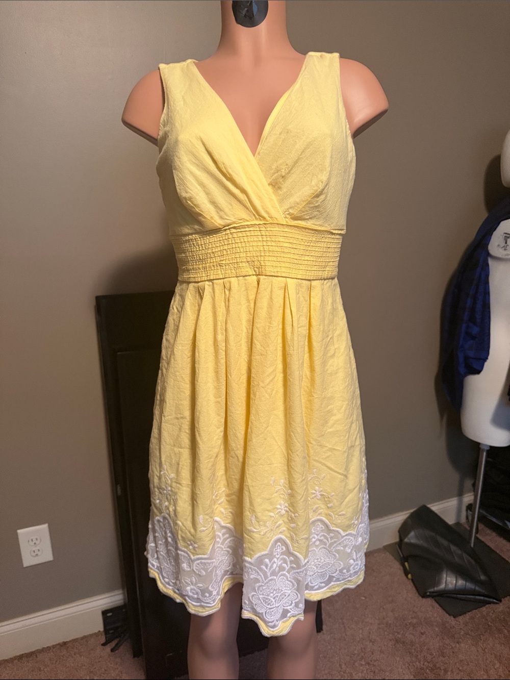 Maurices Yellow Sleeveless V-Neck Midi Dress with White Lace Hem